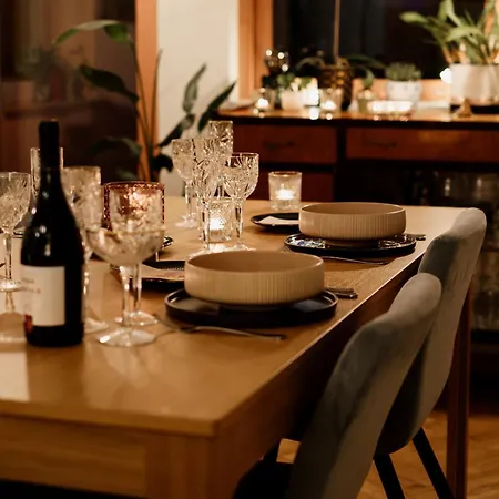 W/ Garden Terrace Oporto