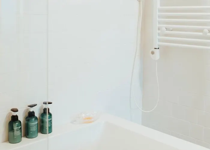 W/ Garden Terrace Porto