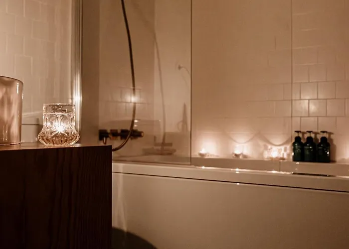 Apartament W/ Garden Terrace *