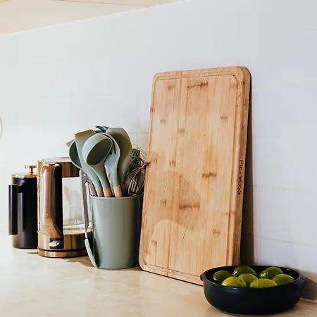 W/ Garden Terrace 公寓 *