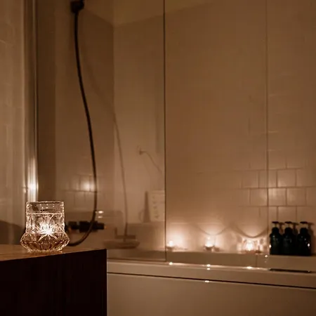 W/ Garden Terrace 波尔图