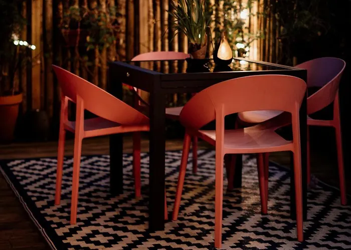 W/ Garden Terrace Appartement