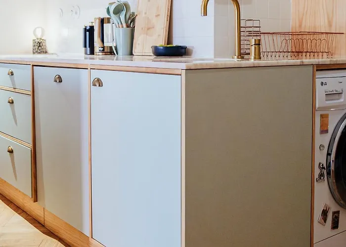 W/ Garden Terrace Porto